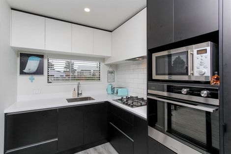 Photo of property in 281 Frankley Road, Ferndale, New Plymouth, 4310