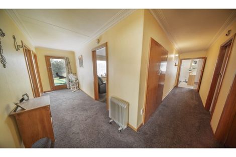 Photo of property in 38 Brydone Street, Edendale, 9825