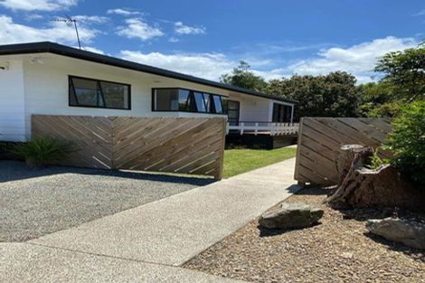 Photo of property in 11b Bay Street, Red Beach, 0932