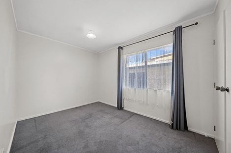 Photo of property in 1 Dalmahoy Place, Wattle Downs, Auckland, 2103