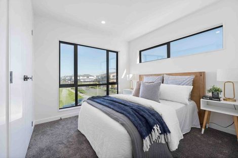 Photo of property in 35 Turret Lane, Hobsonville, Auckland, 0616