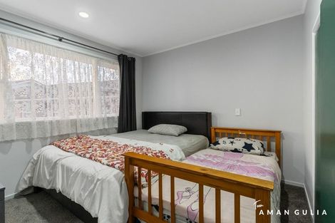 Photo of property in 10/85 Edmonton Road, Henderson, Auckland, 0612