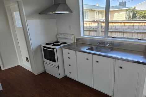 Photo of property in 147 East Street, Greytown, 5712