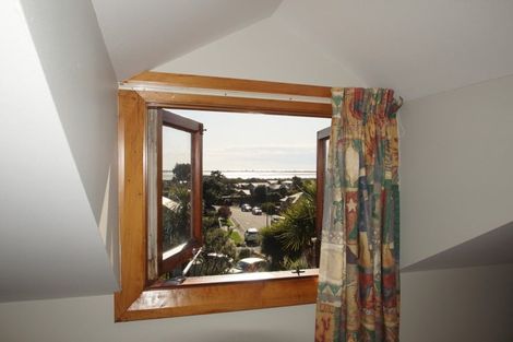 Photo of property in 44a Aratoro Place, Mount Pleasant, Christchurch, 8081