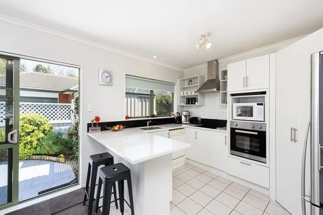Photo of property in 40 Fairview Place, Te Puke, 3119