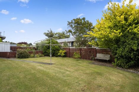 Photo of property in 46 Nevada Drive, Merrilands, New Plymouth, 4312