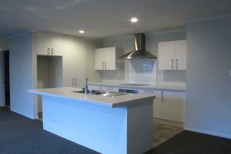 Photo of property in 18 Fernham Way, Rolleston, 7615