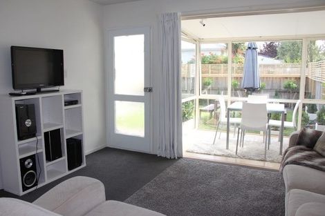 Photo of property in 3/10 Courtenay Street, St Albans, Christchurch, 8014