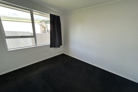 Photo of property in 19 Bendigo Street, Cloverlea, Palmerston North, 4412