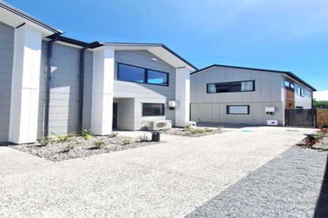 Photo of property in 6/104 Martin Street, Wallaceville, Upper Hutt, 5018