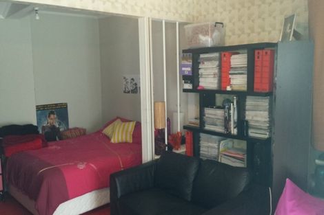 Photo of property in 30 Stoke Street, Newtown, Wellington, 6021