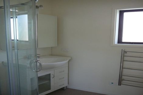 Photo of property in 18 Glover Place, Onerahi, Whangarei, 0110