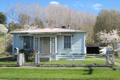 Photo of property in 53 Mataroa Road, Taihape, 4720