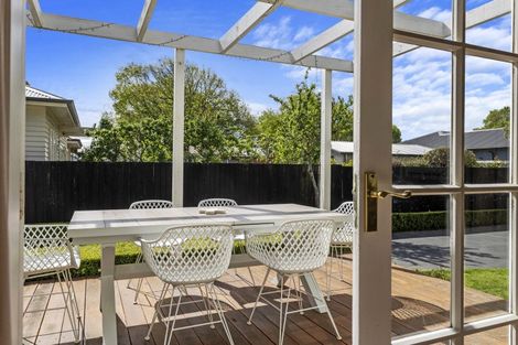 Photo of property in 42 Barrington Street, Somerfield, Christchurch, 8024