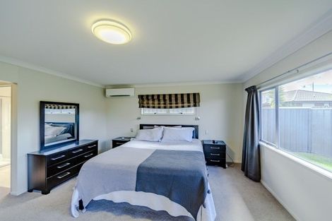 Photo of property in 15 Portland Place, Poraiti, Napier, 4112