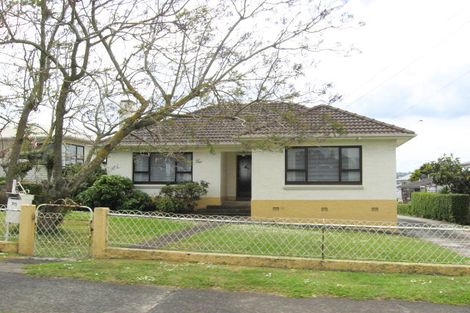 Photo of property in 1/20 Church Road, Mangere Bridge, Auckland, 2022