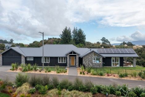 Photo of property in 20 Te Heke Place, Waikanae, 5036