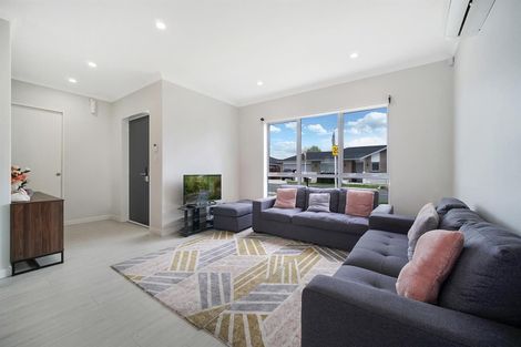 Photo of property in 1 Tuwhare Street, Papakura, 2110