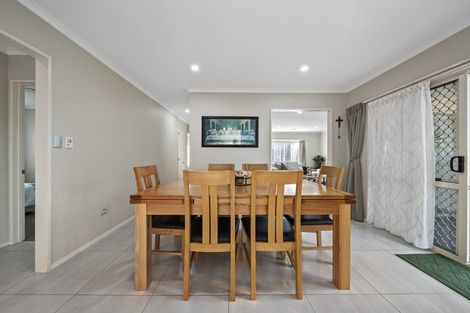 Photo of property in 17 Flora Place, Wattle Downs, Auckland, 2103