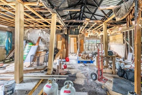 Photo of property in 882 Tahakopa Valley Road, Tahakopa, Owaka, 9586