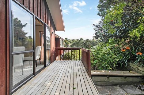 Photo of property in 2/30 Honeysuckle Lane, Mairangi Bay, Auckland, 0630