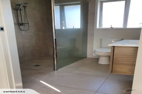 Photo of property in 22 Butterworth Crescent, Papamoa Beach, Papamoa, 3118