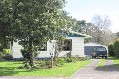 Photo of property in 40 Robinson Road, Whitianga, 3510