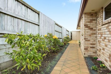 Photo of property in 11 Petrel Place, Welcome Bay, Tauranga, 3112