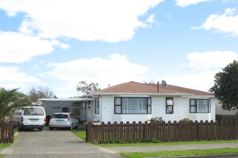 Photo of property in 27 Hammond Street, Bulls, 4818