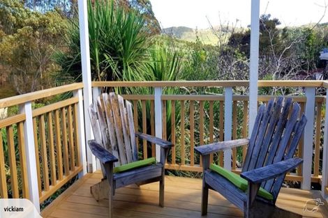 Photo of property in 11 Totara Road, Onetangi, Waiheke Island, 1081