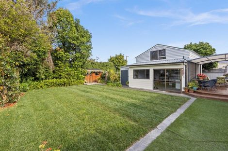 Photo of property in 11 Bowling Road, Greenmeadows, Napier, 4112