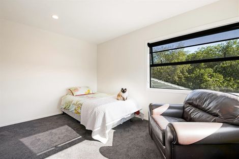 Photo of property in 20 Renoir Street, West Harbour, Auckland, 0618