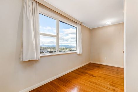 Photo of property in 2 Zetland Street, Highbury, Wellington, 6012