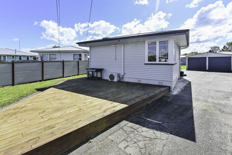 Photo of property in 405 Huia Place, Camberley, Hastings, 4120