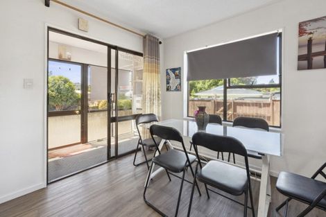 Photo of property in 8b Westbrook Place, Pomare, Rotorua, 3015