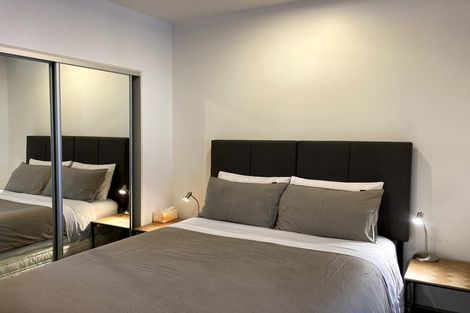 Photo of property in Atrium Towers, 6a/154 The Terrace, Wellington Central, Wellington, 6011