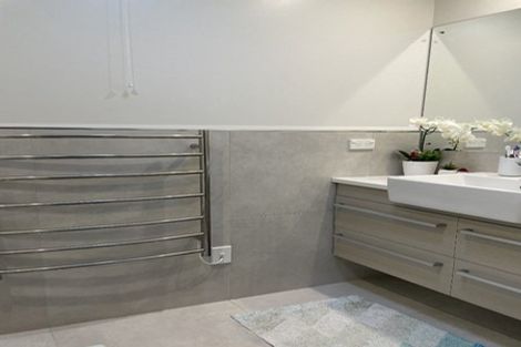 Photo of property in 47 Pencaitland Drive, Flat Bush, Auckland, 2019