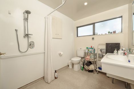 Photo of property in 416 South Road, Caversham, Dunedin, 9012