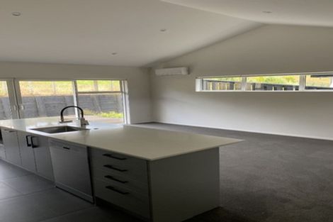 Photo of property in 11 Bale Way, Pukekohe, 2120