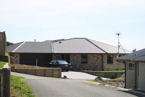 Photo of property in 69f Karamea Street, Whalers Gate, New Plymouth, 4310