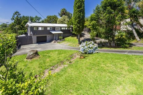 Photo of property in 1/3 Glenvar Road, Torbay, Auckland, 0630
