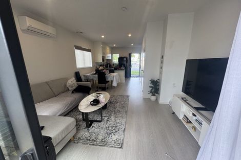 Photo of property in 3/2c Walsall Street, Avondale, Auckland, 1026