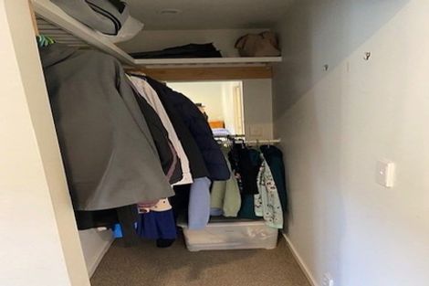 Photo of property in 27 Olivia Crescent, Tawa, Wellington, 5028