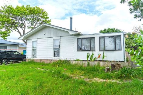 Photo of property in 3 Sandrine Avenue, Clover Park, Auckland, 2019