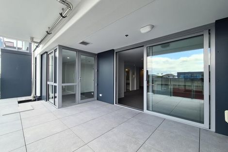 Photo of property in Bella Vista, 1f/84 Gunner Drive, Te Atatu Peninsula, Auckland, 0610