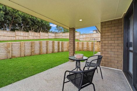 Photo of property in 4 Beros Place, Flat Bush, Auckland, 2016