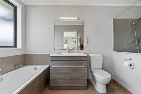 Photo of property in 11 Sunrise Lane, Mangawhai Heads, Kaiwaka, 0573