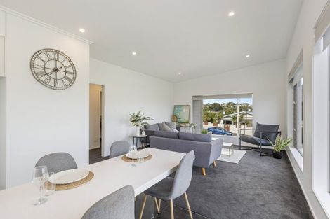 Photo of property in 26 Birdwood Avenue, Moturoa, New Plymouth, 4310