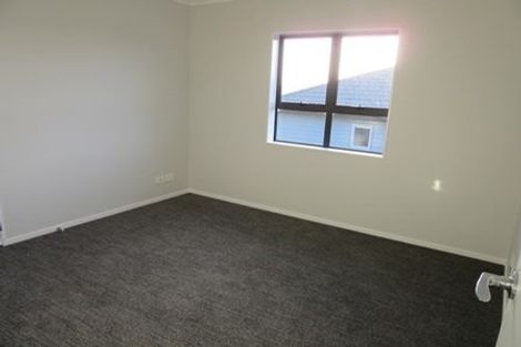 Photo of property in 36 Mackay Drive, Greenhithe, Auckland, 0632