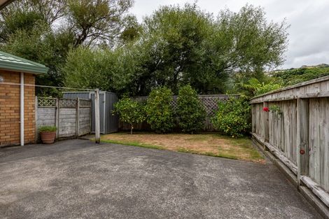 Photo of property in 116 Oxford Street, Tawa, Wellington, 5028